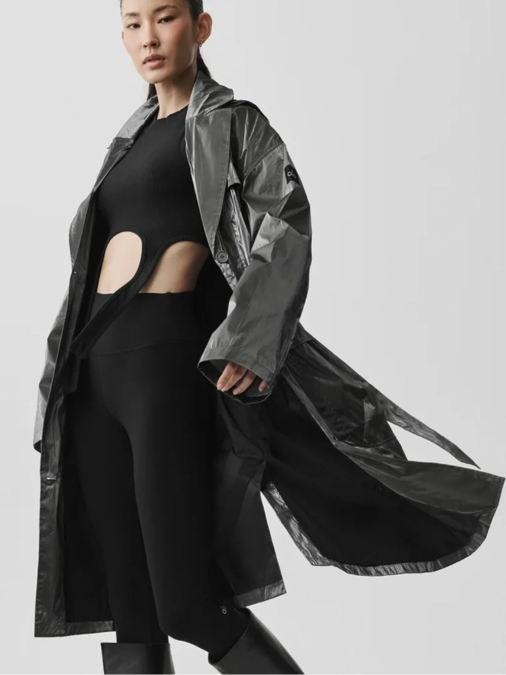 Alo Metallic Break Line Trench Size XS